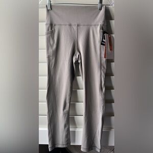 Gottex - NWT - Small - Capri Length - Gray (Stone) Women's Pants